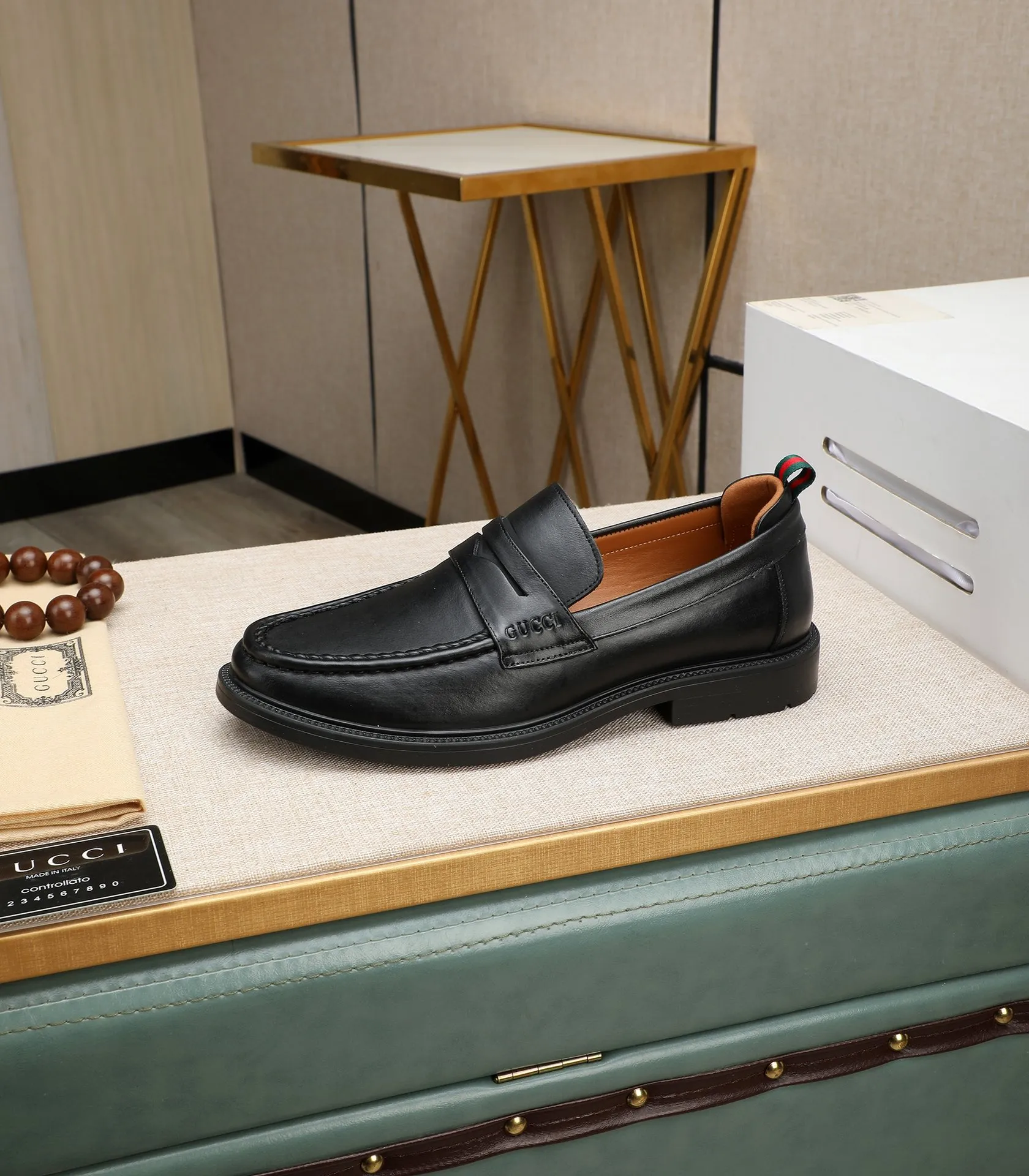 Men's men's shoes💰500📛📛Original (water-dyed cow lining) Gucci GUCCI official website formal shoes🌀 Italian🇮🇹imported cowhide➕top imported water-dyed cowhide lining💋Finely handmade original bottom, the real thing looks better when photographed in person Standard size 38-44